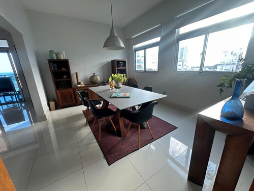 Moderno Apartamento En Alquiler Amueblado Ubicado En Bella Vista Sur.