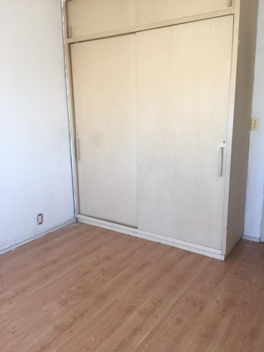 Alquiler Apartamento En Ciudad Vieja