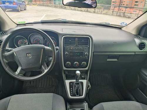 Imagen 6 de 9 de Dodge Caliber Lx Automático