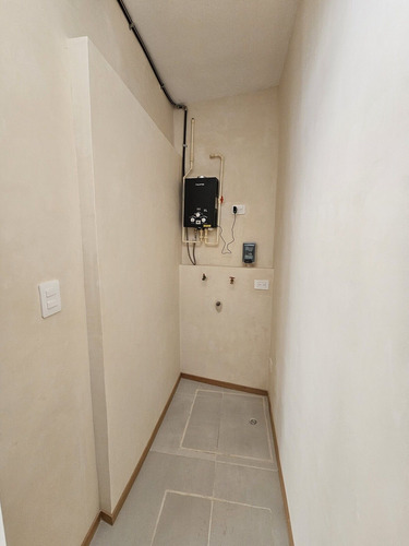 Casa Remodelada De Una Planta En Venta En Conkal.