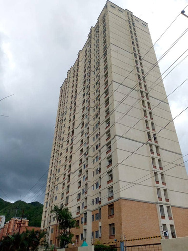 M.carpio Vende Apartamento En Mañongo, Res. Taguay Suite - Naguanagua