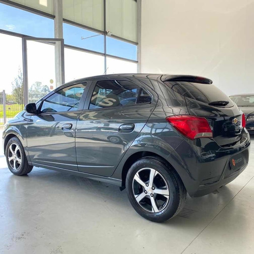 Imagen 3 de 14 de Chevrolet Onix 1.4 Ltz 98cv 2017 Manual Pointcarsar