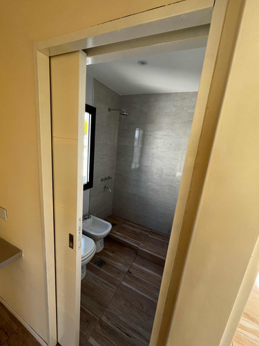 Duplex Ph 3 Ambientes Con 2 Cochera Lomas De Zamora