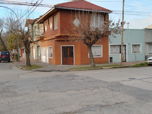 Imagen 2 de 11 de Excelente Propiedad 4 Ambientes En Muy Buena Zona