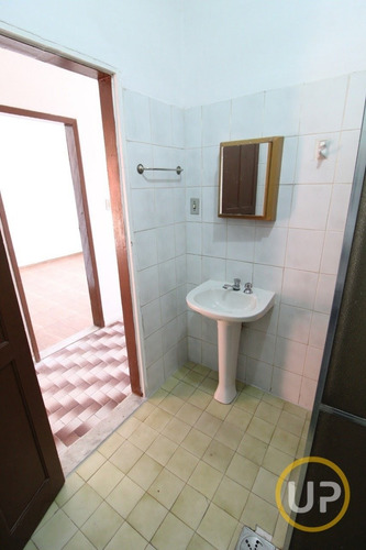 Imagem 12 de 15 de Casa - Coração Eucarístico - Belo Horizonte - R$ 1.190,00 - 2567