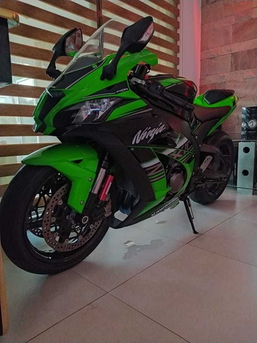 Kawasaki Zx10