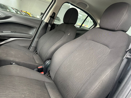 Fiat Cronos 1.0 Drive Flex 4p