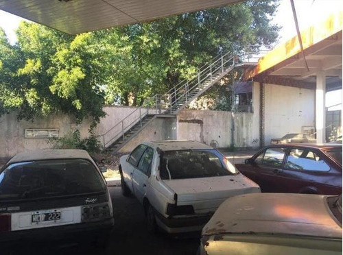 Imagen 14 de 19 de Estación De Servicio En Importante Esquina Con 98m En Ituzaingó