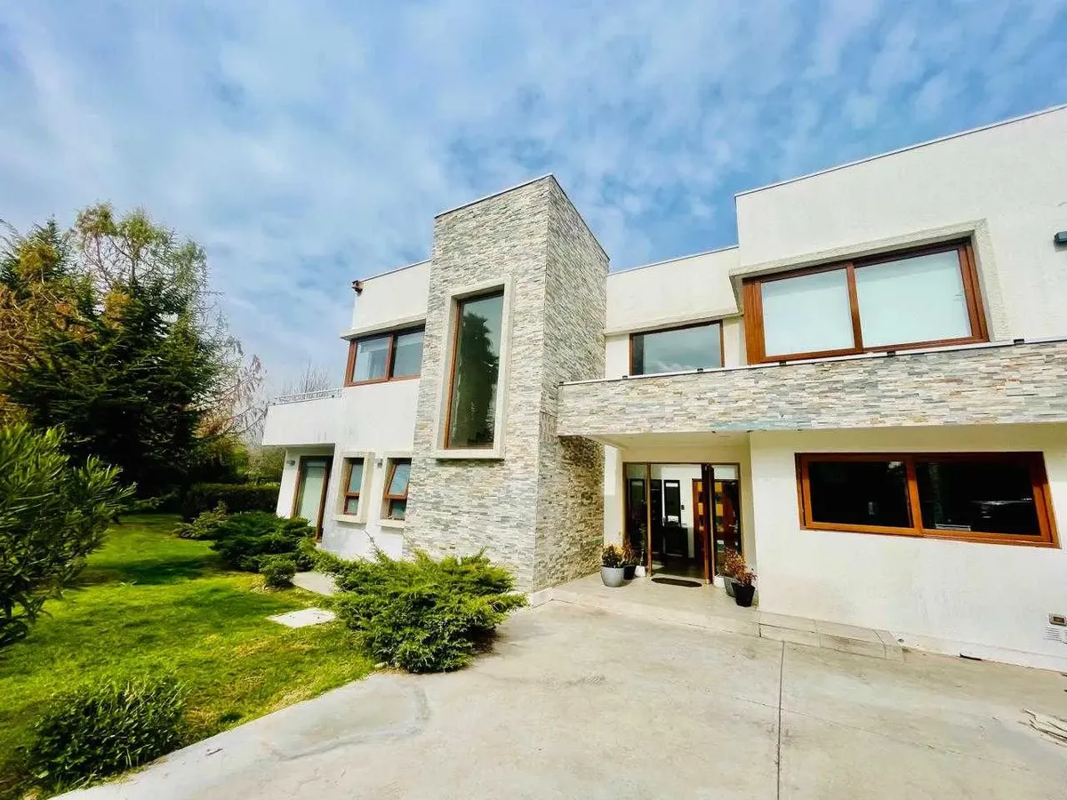 Imagen 2 de 20 de Parcela Con Hermosa Casa Con Cancha De Golf (129125)