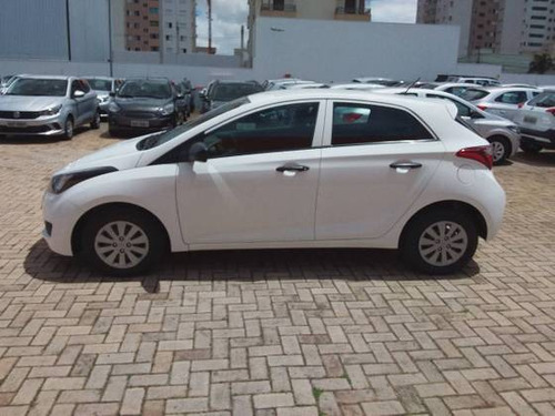 Imagem 8 de 9 de Hyundai Hb20 1.0 Unique 12v Flex 4p Manual