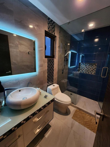 Exclusiva Casa En Venta - Residencial Hacienda San Antonio, Metepec