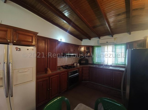 Imagen 23 de 30 de Casa La Mulera Maracay 04 Dormitorios 04 Baños Gran Tamaño 22-1556 ##