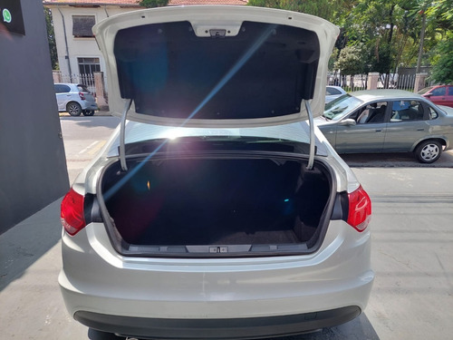 Imagem 10 de 12 de Citroen C4 Lounge