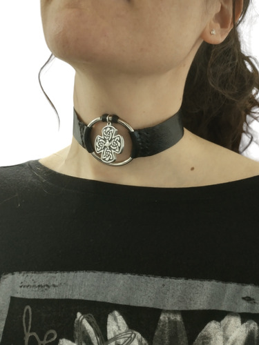 Choker De Cuero Gotico