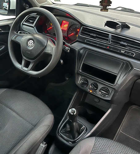 Volkswagen Saveiro 1.6 Robust Cab. Simples Total Flex 2p