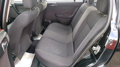 Chevrolet Astra 2.0 Advantage Flex Power 5p