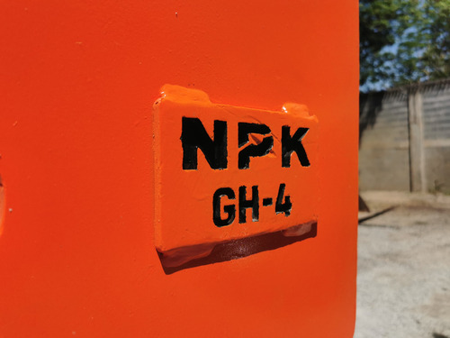 Martillo Hidráulico Npk Gh-4 Para Retroexcavadora
