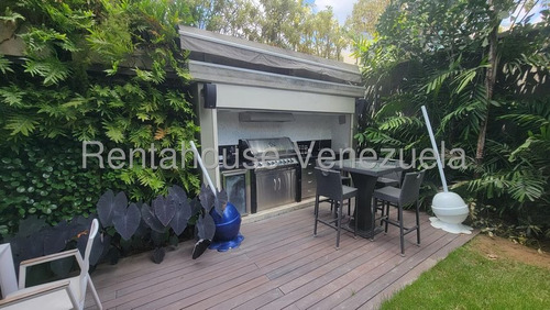 Apartamento ( 2 Niveles/ Amoblado/ Remodelado) Venta La Castellana Mls-25-16876