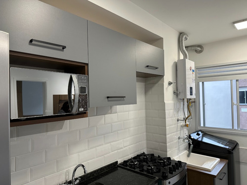 Apartamento Para Alugar Com 2 Quartos E Sem Vaga - 38m² Água Branca - São Paulo Sp