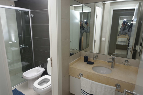 Imagen 9 de 14 de Wind Tower, Espectacular Apartamento Parada 7 De La Brava