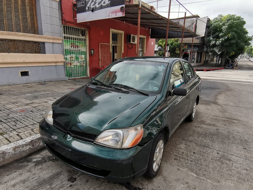 Toyota Yaris 1.5 4p