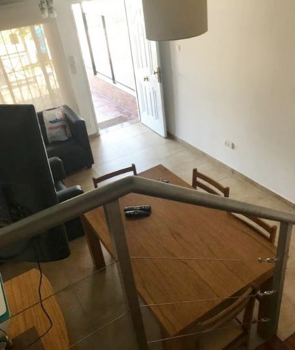 Imagen 3 de 16 de Duplex En Haedo Sur 3 Ambientes Mas Un Playroom. Oportunidad