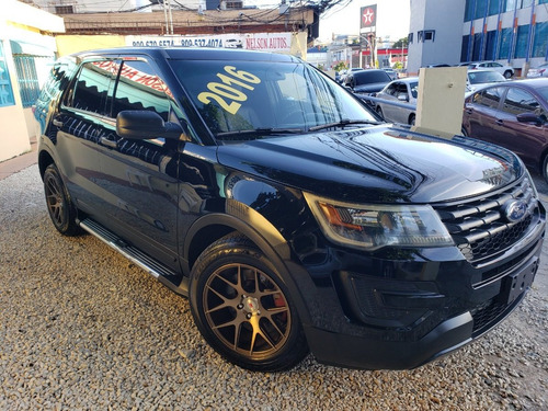 Imagen 2 de 9 de Ford Explorer 2016 Negro