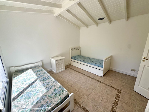 Casa En Venta - Highland Park Country Club, Manuel Alberti