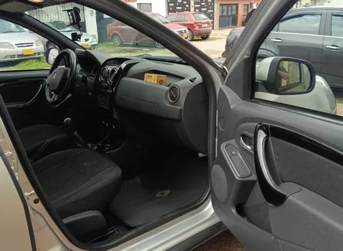Renault Duster DYNAMIQUE 4X2 1600CC MT AA