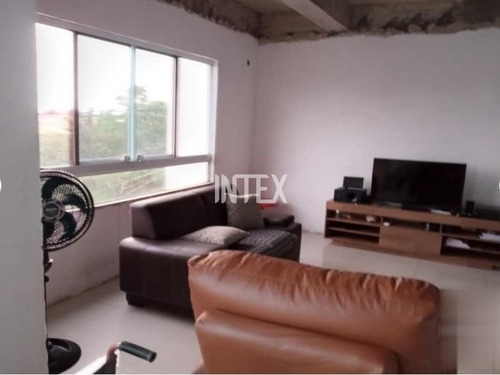 Imagem 5 de 25 de Ótima Casa Próximo A Praia, Em Rua Tranquila Com 4 Quartos, 3 Suítes, 2 Garagens, Interfone, 260 Metros Dentro De Camboinhas. - Ca00614 - 69814636