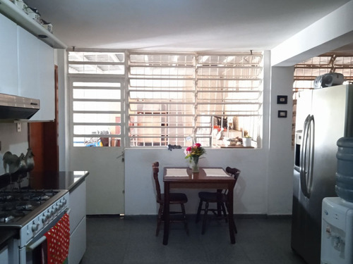 Yonny Silva Rentahouse Carabobo Vende Excelente Casa En Las Clavellinas Valencia Rcys 23-31050