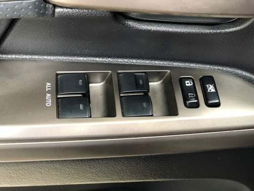 Imagen 11 de 13 de Toyota Land Cruiser 4.5 Automática