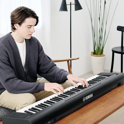 Piano Digital Np 35b Preto 76 Teclas Yamaha Com Suporte X