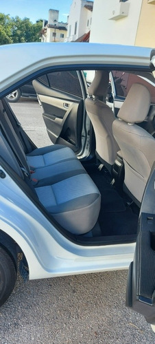 Imagen 9 de 11 de Toyota Corolla 2018 1.8 Le Cvt