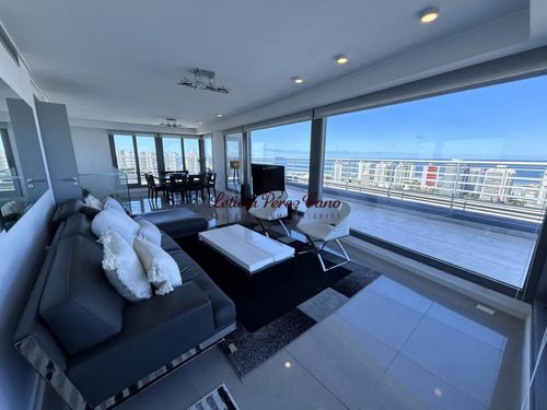 Venta Apartamento Pent-house 3 Dormitorios Y Dependencia, Playa Mansa, Punta Del Este