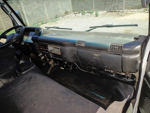 Imagen 7 de 10 de Chevrolet Npr