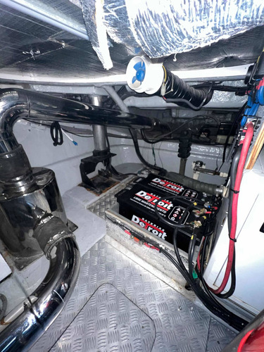 Imagen 17 de 20 de Segue 460 2010 2 Volvo 370hp 200hs Ciar Automotores