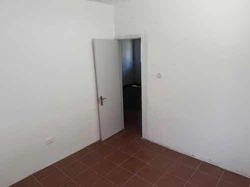 Alquiler Apartamento 2 Dormitorios Tipo Casa En Colon