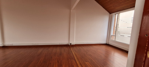 Imagen 6 de 11 de Oportunidad Edificio Comercial Esquinero 480m2 - La Castellana