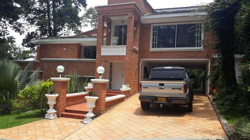 Imagen 2 de 21 de Vendo Espectacular Casa Con Piscina Calera Med