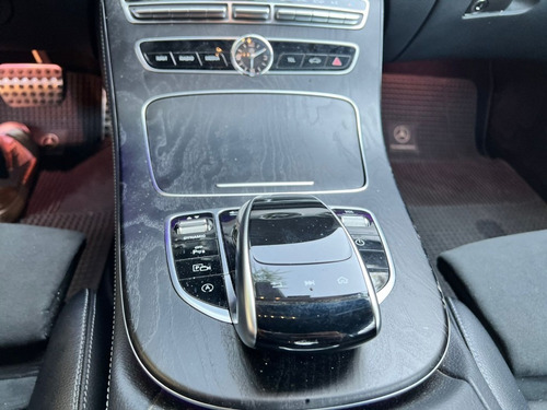 Imagen 12 de 12 de Mercedes-benz E 200 Coupe