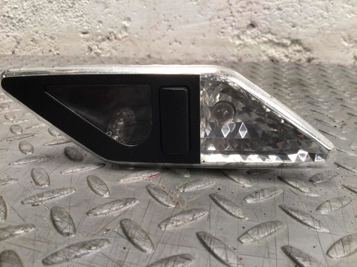 Luz Cortesía Tra Izq Bmw 320 I Aut V6 2.2 98/2007 (Usado)