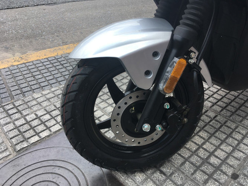 Kymco Agility Scooter, Ahora 12 Ahora 18