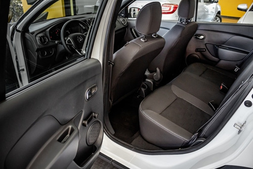 Imagem 11 de 15 de Renault Sandero Stepway Zen 1.6 Manual