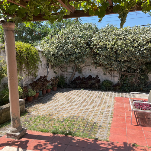 Vende Casa 2 Pisos 6d 4b 351 Mts
