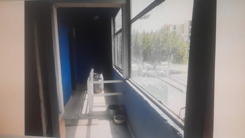 Imagen 5 de 9 de Local En Valencia, Licencia De Licores, 18 Habitac. Oferta