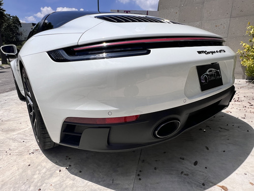 Porsche 911 Targa 4 Gts Pdk