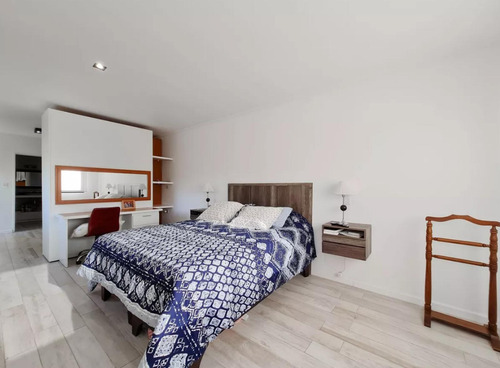 Casa En Venta - 3 Dormitorios 3 Baños - Cocheras - 800mts2 - Manuel B. Gonnet, La Plata