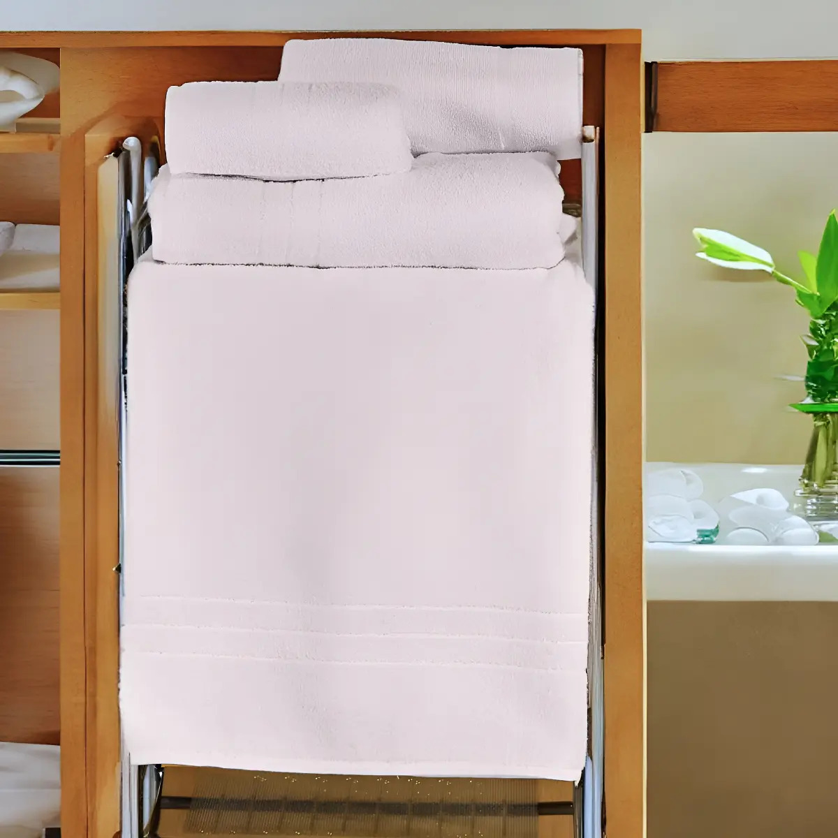 Toalha De Banho Hotel Pousada Profissional Teka Roma 440g