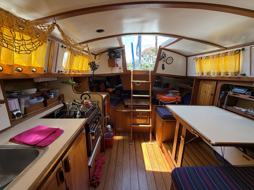 Velero Tritón 28 Nanni 15 Hp Diesel Impecable